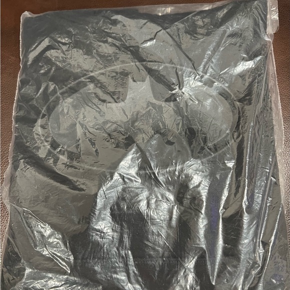 GAP NWT MARVEL SHIRT SET! Batman, Superman T-shirt and Batman hoodie! Brand New! - Picture 9 of 13
